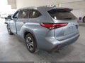 Photo 3 of 17 — 2023 Toyota Highlander
