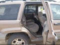 Photo 8 of 17 — 2001 Jeep Grand Cherokee