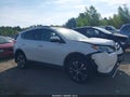 Photo 13 of 16 — 2015 Toyota RAV4