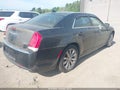 2015 Chrysler 300 — photo 4 of 16 | VIN 2C3CCARG4FH781642