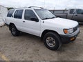 Photo 1 of 16 — 1996 Nissan Pathfinder
