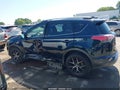 Photo 14 of 16 — 2018 Toyota RAV4
