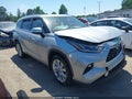 2021 Toyota Highlander Hybrid — photo 12 of 17 | VIN 5TDXBRCH7MS523890