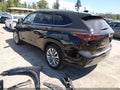 Photo 3 of 17 — 2025 Toyota Highlander Hybrid