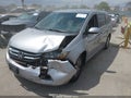2017 Honda Odyssey — photo 2 of 16 | VIN 5FNRL5H30HB018571