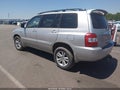 Photo 3 of 11 — 2006 Toyota Highlander Hybrid