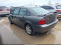 Photo 3 of 11 — 2006 Ford Focus