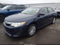Photo 2 of 17 — 2014 Toyota Camry