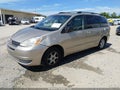 2005 Toyota Sienna — photo 2 of 13 | VIN 5TDZA23C85S257935