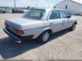 Photo 4 of 11 — 1985 Mercedes-Benz 300