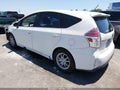 Photo 3 of 16 — 2016 Toyota Prius V