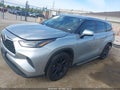 Photo 2 of 16 — 2022 Toyota Highlander