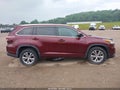 Photo 13 of 16 — 2015 Toyota Highlander