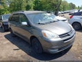 Photo 1 of 12 — 2004 Toyota Sienna