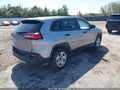 Photo 4 of 16 — 2017 Jeep Cherokee