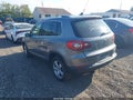 2010 Volkswagen Tiguan — photo 3 of 11 | VIN WVGBV7AX7AW515635