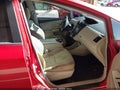 Photo 5 of 16 — 2014 Toyota Prius V