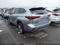 Photo 3 of 16 — 2024 Toyota Highlander