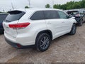 Photo 4 of 17 — 2017 Toyota Highlander