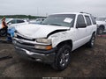 2002 Chevrolet Tahoe — photo 2 of 16 | VIN 1GNEK13T12R187623