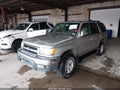 Photo 2 of 12 — 1999 Toyota 4Runner