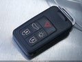 Photo 11 of 12 — 2016 Volvo S60