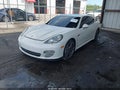 Photo 2 of 17 — 2012 Porsche Panamera