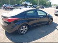 Photo 4 of 11 — 2011 Hyundai Elantra