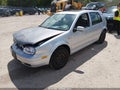 2002 Volkswagen Golf — photo 2 of 13 | VIN 9BWGP61J224074896