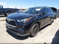 Photo 2 of 16 — 2020 Toyota Highlander