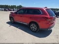 Photo 3 of 17 — 2018 Mitsubishi Outlander