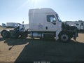 Photo 16 of 23 — 2020 Freightliner Cascadia 125