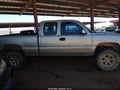 2000 Chevrolet Silverado 1500 — photo 13 of 16 | VIN 1GCEK19T1YE365885