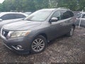 Photo 2 of 15 — 2015 Nissan Pathfinder