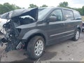 2016 Chrysler Town & Country — photo 2 of 11 | VIN 2C4RC1BG9GR229467