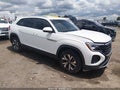2024 Volkswagen Atlas Cross Sport — photo 1 of 21 | VIN 1V2LE2CA2RC250252