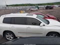 Photo 14 of 18 — 2009 Toyota Highlander