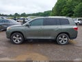 Photo 14 of 16 — 2012 Toyota Highlander
