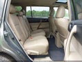 Photo 8 of 16 — 2012 Toyota Highlander