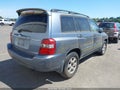 Photo 4 of 14 — 2005 Toyota Highlander