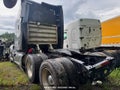 Photo 3 of 12 — 2019 Kenworth T680