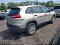 Photo 4 of 17 — 2015 Jeep Cherokee