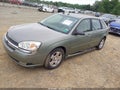 Photo 2 of 12 — 2005 Chevrolet Malibu
