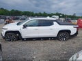 Photo 15 of 17 — 2024 Chevrolet Silverado
