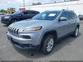 2015 Jeep Cherokee — photo 2 of 16 | VIN 1C4PJMCS2FW511442