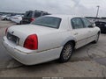 Photo 6 of 16 — 2004 Lincoln Town Car