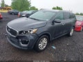 Photo 2 of 16 — 2017 Kia Sorento