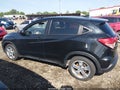 Photo 15 of 17 — 2016 Honda HR-V