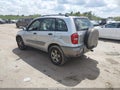 Photo 3 of 11 — 2004 Toyota RAV4