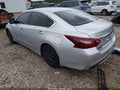 2018 Nissan Altima — photo 3 of 17 | VIN 1N4AL3AP4JC262294